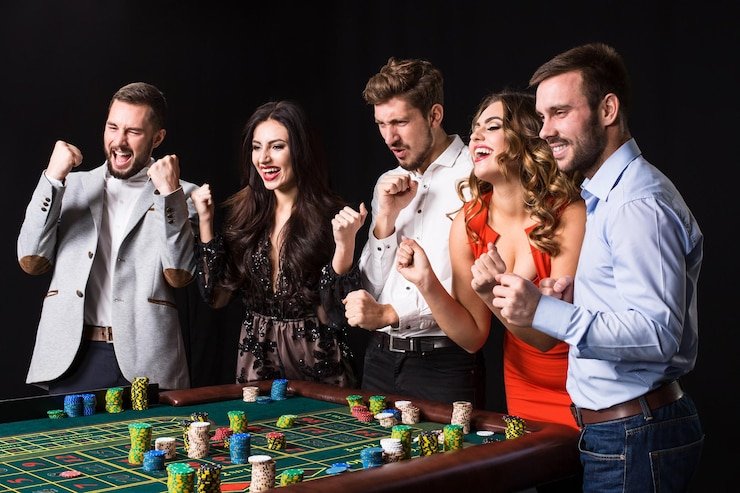 capung togel mobile app interface showing sportsbook and live-dealer sections